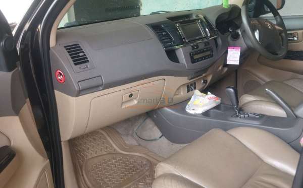 TOYOTA FORTUNER 2.7 G LUX