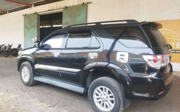TOYOTA FORTUNER 2.7 G LUX