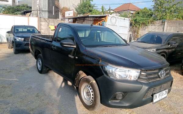 TOYOTA HILUX PICK UP