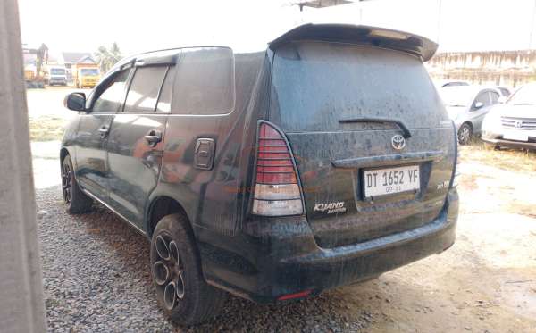 TOYOTA KIJANG INNOVA G