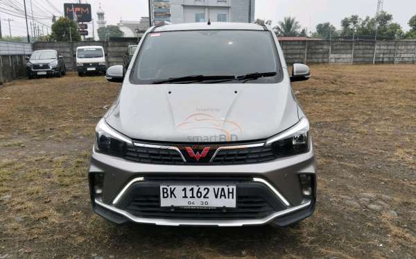 WULING CONFERO