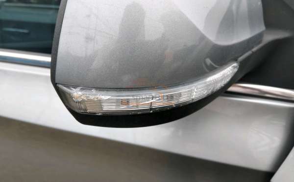 WULING CONFERO