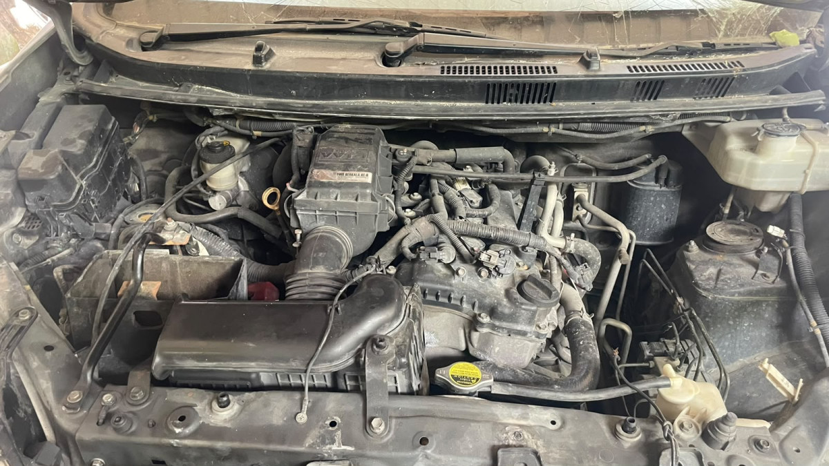 TOYOTA  AVANZA  1.3 E