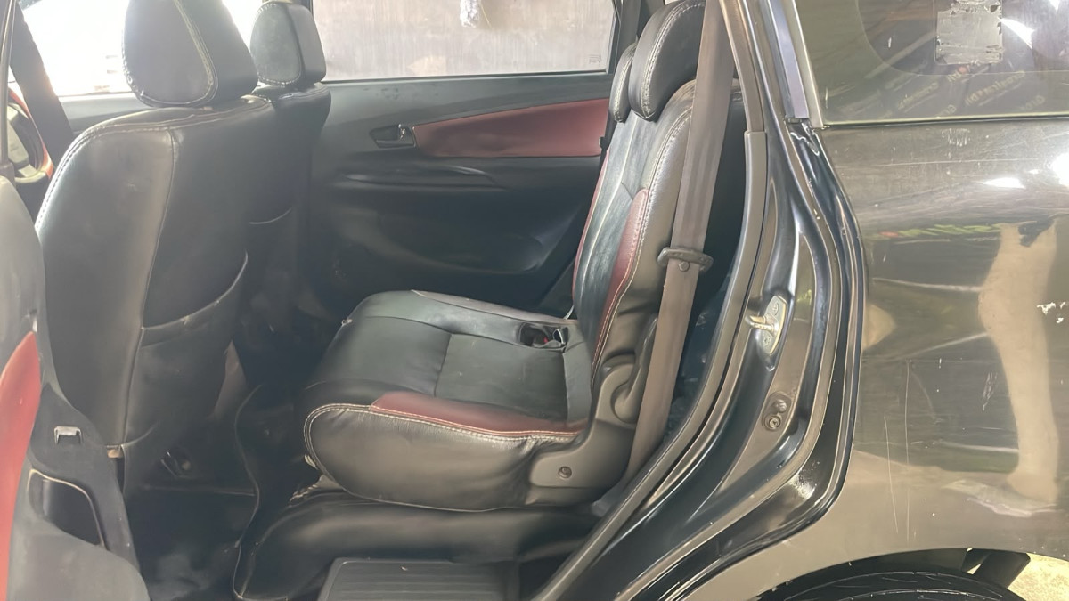 TOYOTA  AVANZA  1.3 E