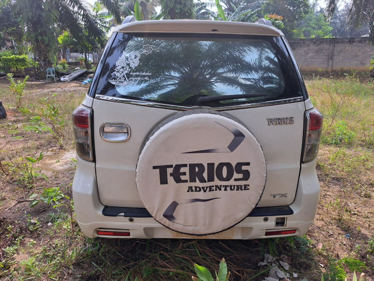 DAIHATSU TERIOS