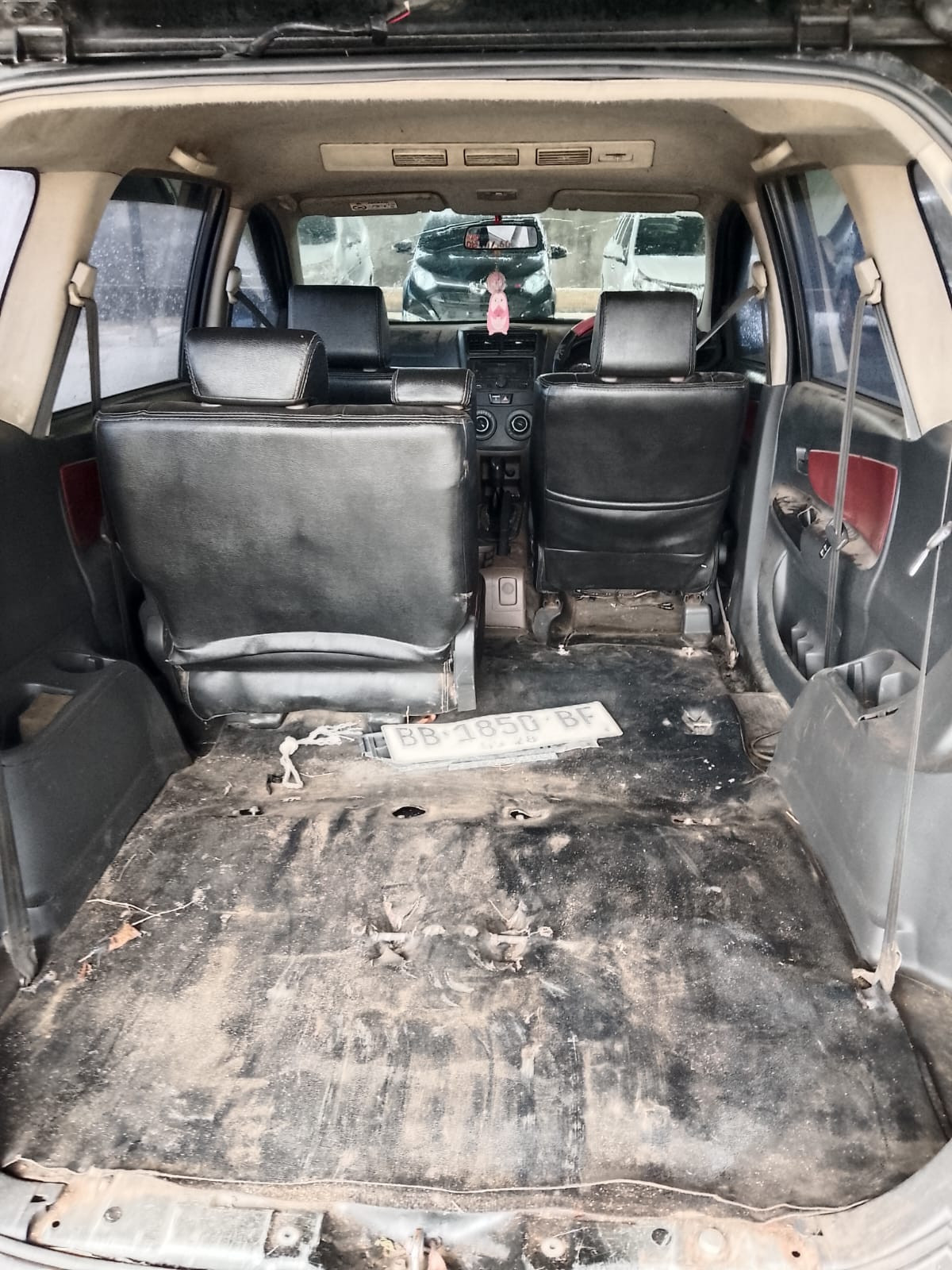 TOYOTA  AVANZA  1.3 E
