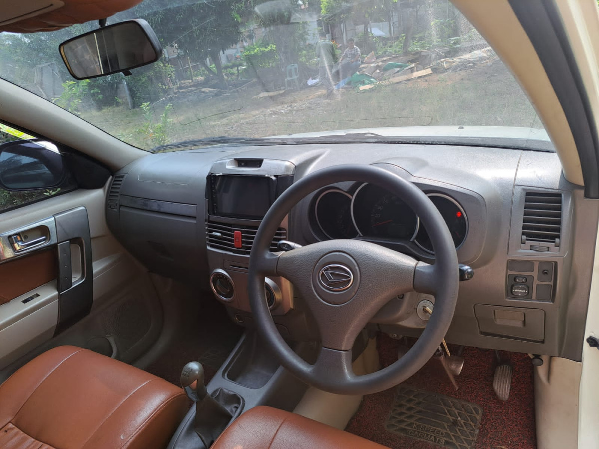 DAIHATSU TERIOS