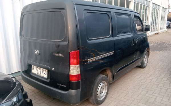 DAIHATSU GRAN MAX BLIND VAN