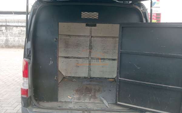 DAIHATSU GRAN MAX BLIND VAN