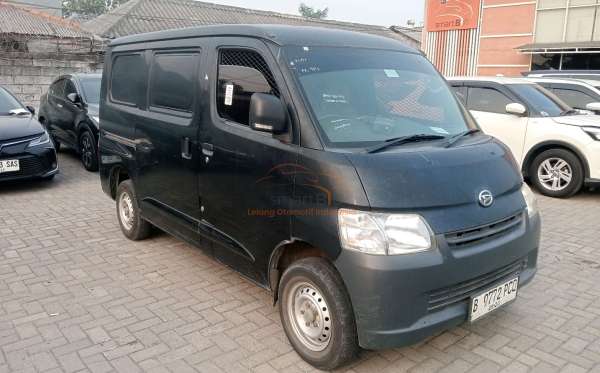 DAIHATSU GRAN MAX BLIND VAN