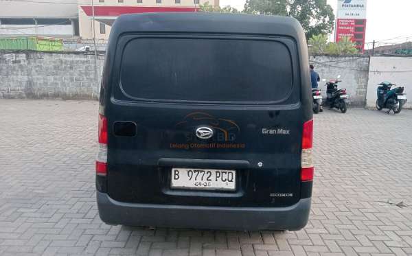 DAIHATSU GRAN MAX BLIND VAN