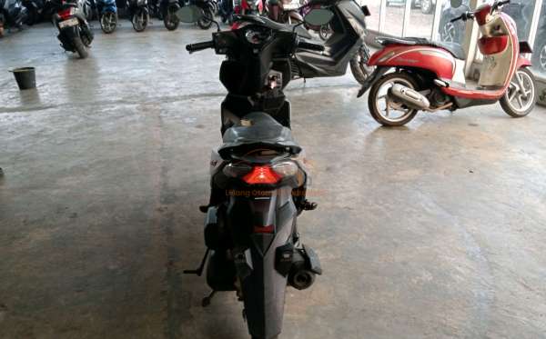 HONDA  BEAT