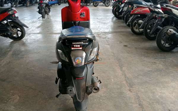 HONDA GENIO