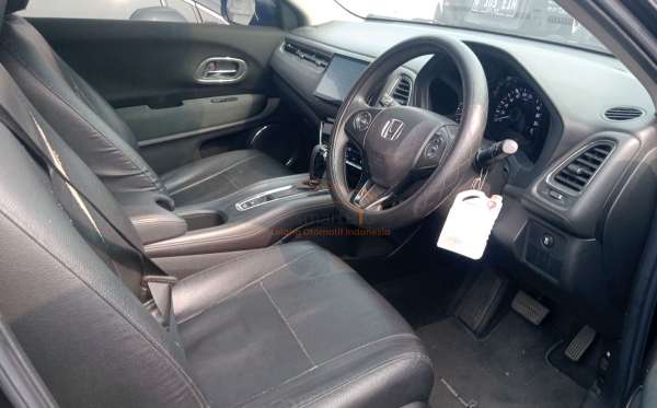 HONDA HRV RU1 1.5 E
