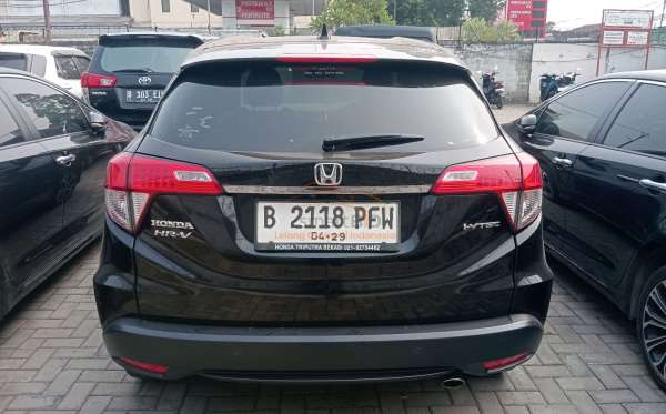 HONDA HRV RU1 1.5 E