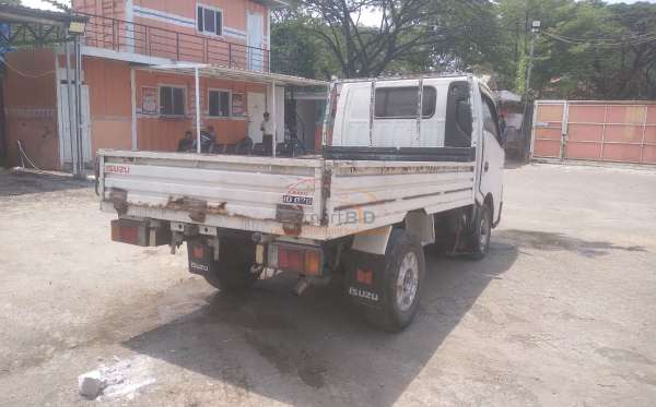 ISUZU PHR54U