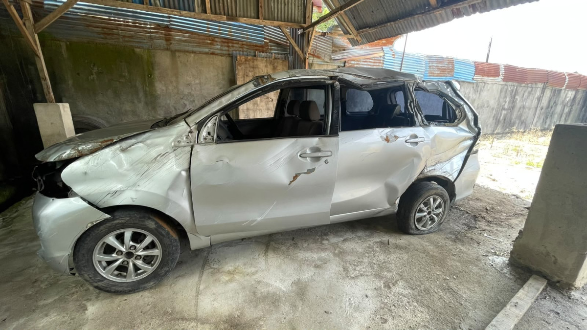 TOYOTA  AVANZA  1.3 E