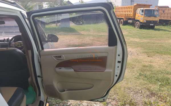 SUZUKI ERTIGA