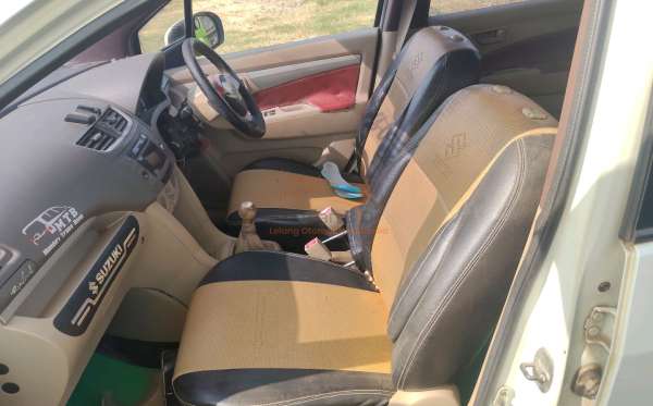 SUZUKI ERTIGA
