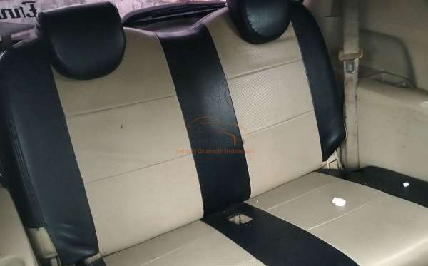 SUZUKI  ERTIGA  DX