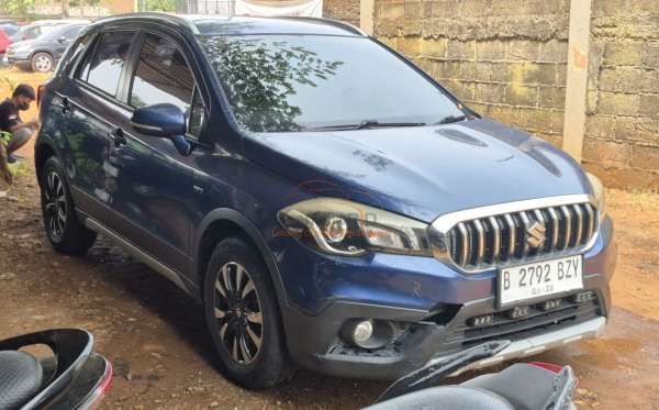 SUZUKI S - CROSS