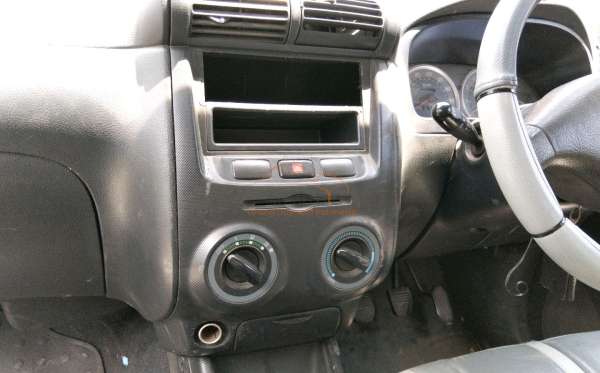 TOYOTA AVANZA 1.3 G
