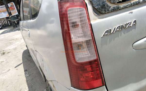 TOYOTA AVANZA 1.3 G