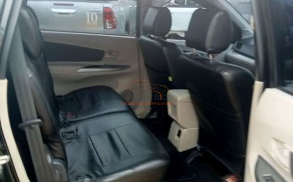 TOYOTA AVANZA 1.3 G