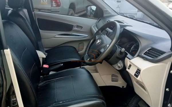 TOYOTA AVANZA 1.3 G