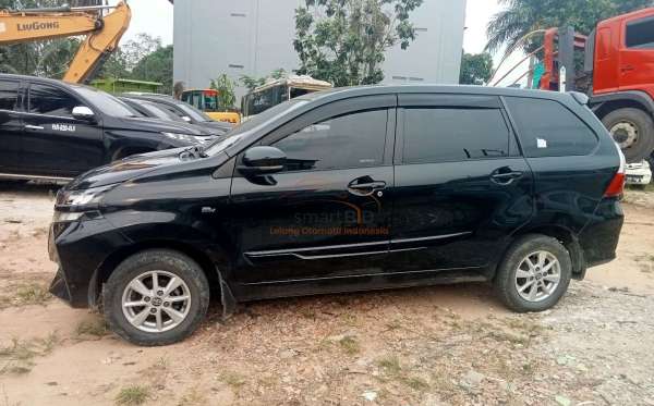 TOYOTA AVANZA 1.3 G