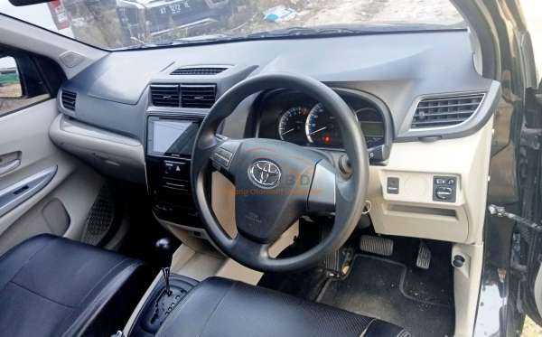TOYOTA AVANZA 1.3 G
