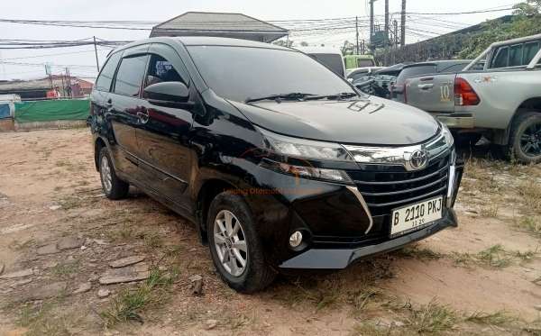 TOYOTA AVANZA 1.3 G
