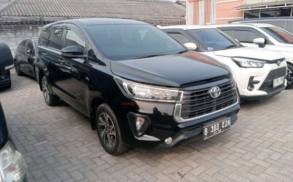 TOYOTA INNOVA G