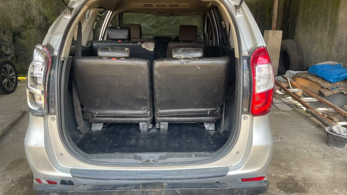 TOYOTA  AVANZA  1.3 E