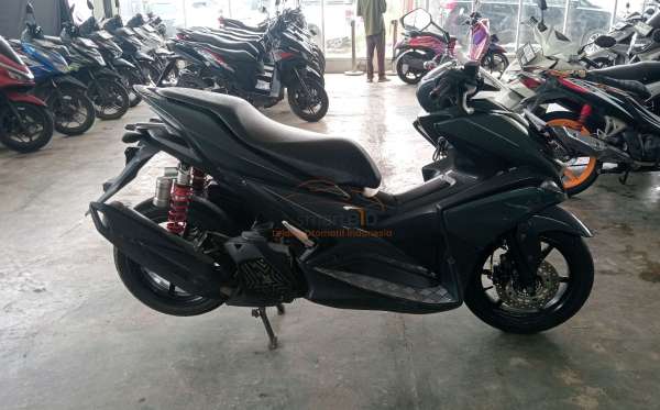 YAMAHA AEROX 155