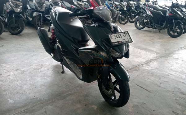 YAMAHA AEROX 155