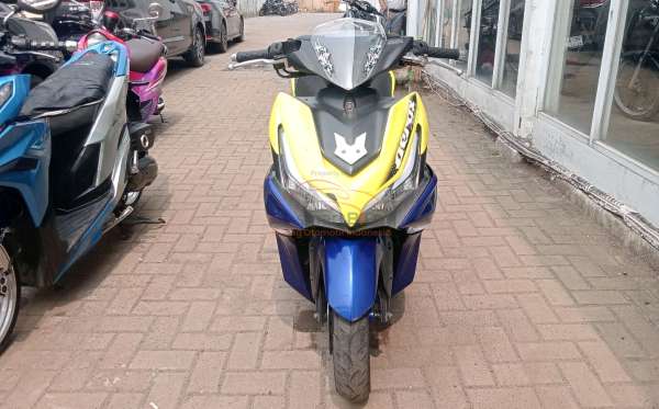 YAMAHA AEROX 155