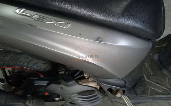 YAMAHA LEXI