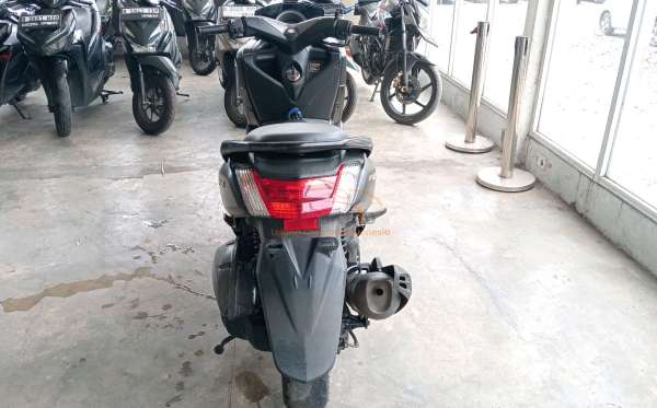 YAMAHA NMAX 155