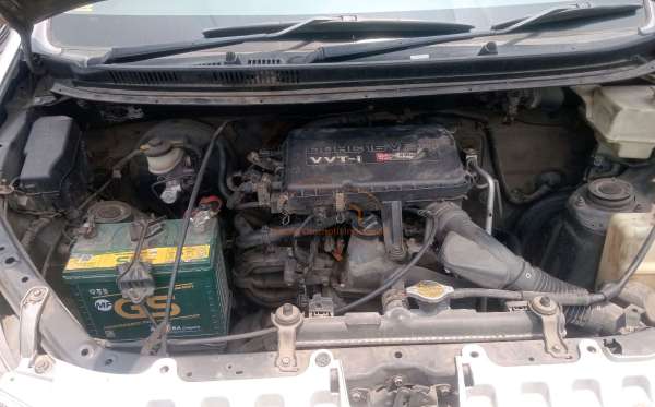 TOYOTA AVANZA 1.3 E