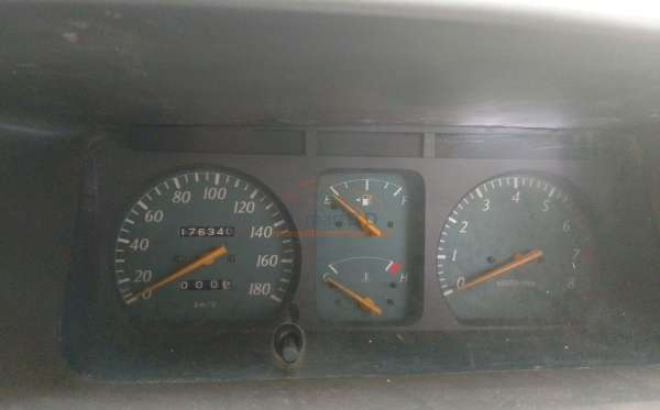 TOYOTA  KIJANG  UF 81