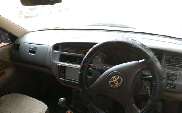 TOYOTA  KIJANG  UF 81