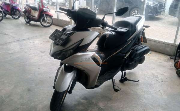 YAMAHA AEROX 155