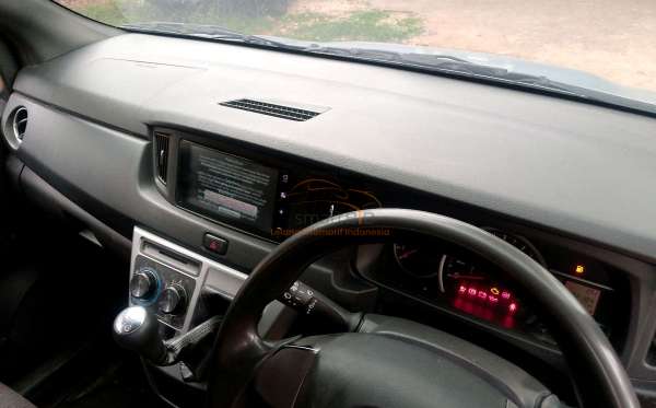 DAIHATSU SIGRA