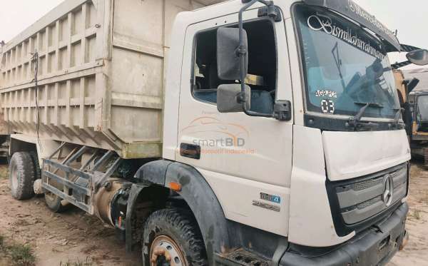 MERCEDES BENZ 2528 C (6X4) M/T