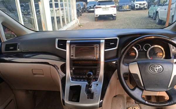TOYOTA ALPHARD 3.5