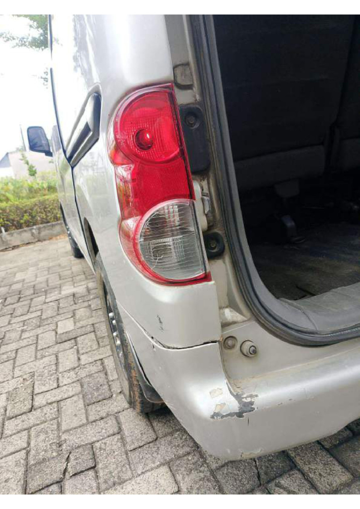 NISSAN EVALIA  1.5