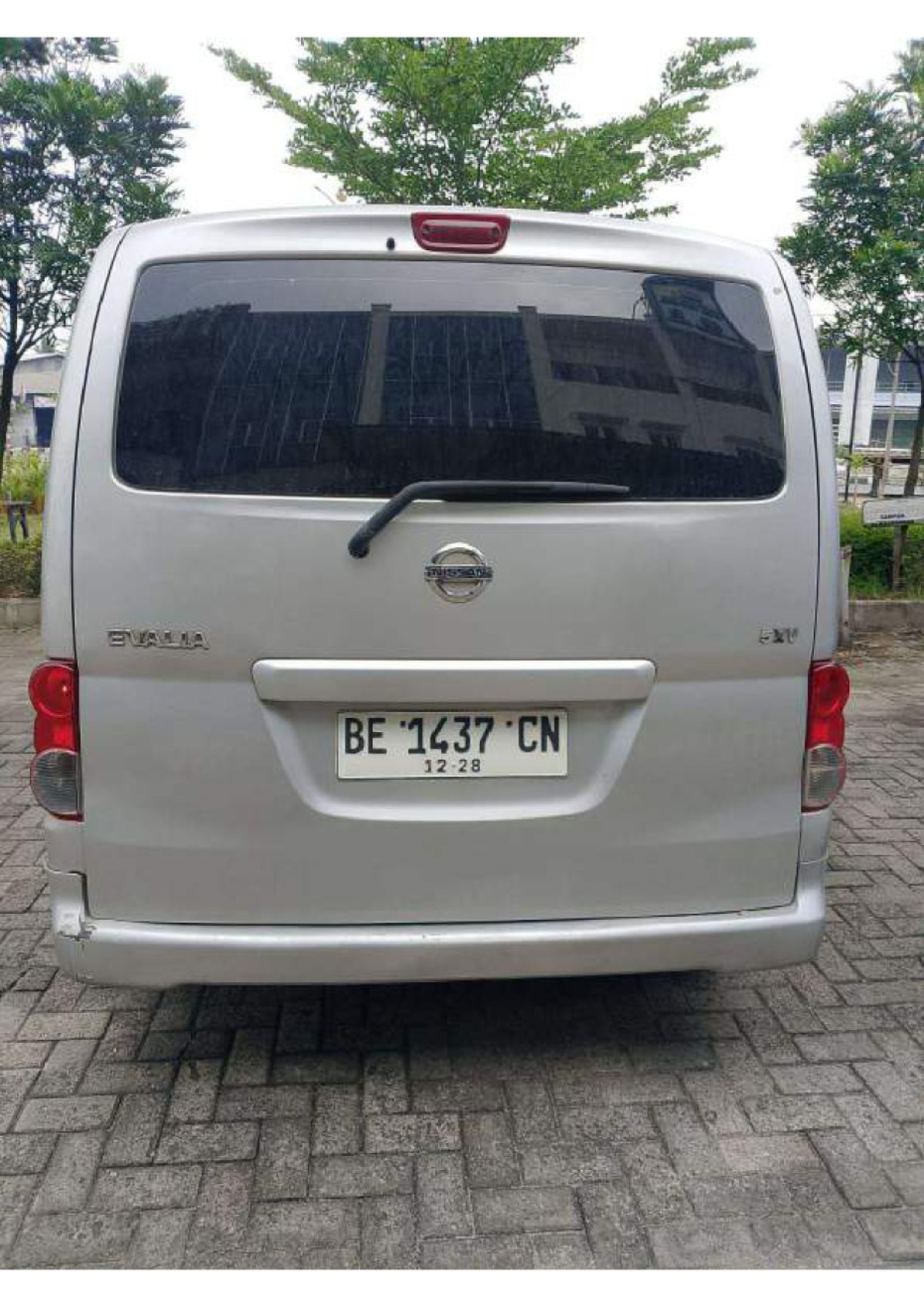 NISSAN EVALIA  1.5
