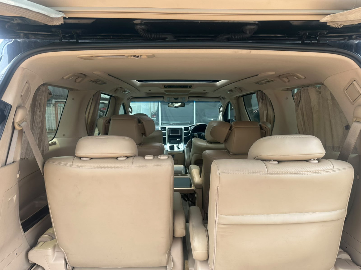 TOYOTA ALPHARD 3.5