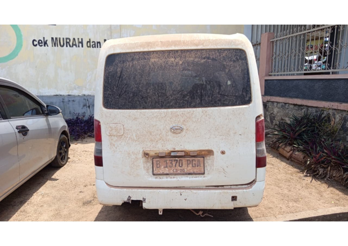 DAIHATSU GRAN MAX